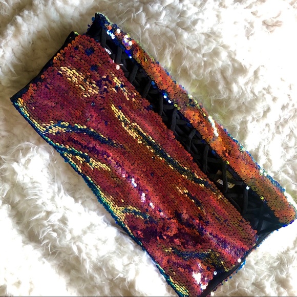 Forever 21 Criss Cross Panel Sequin Mini Skirt - Picture 5 of 8